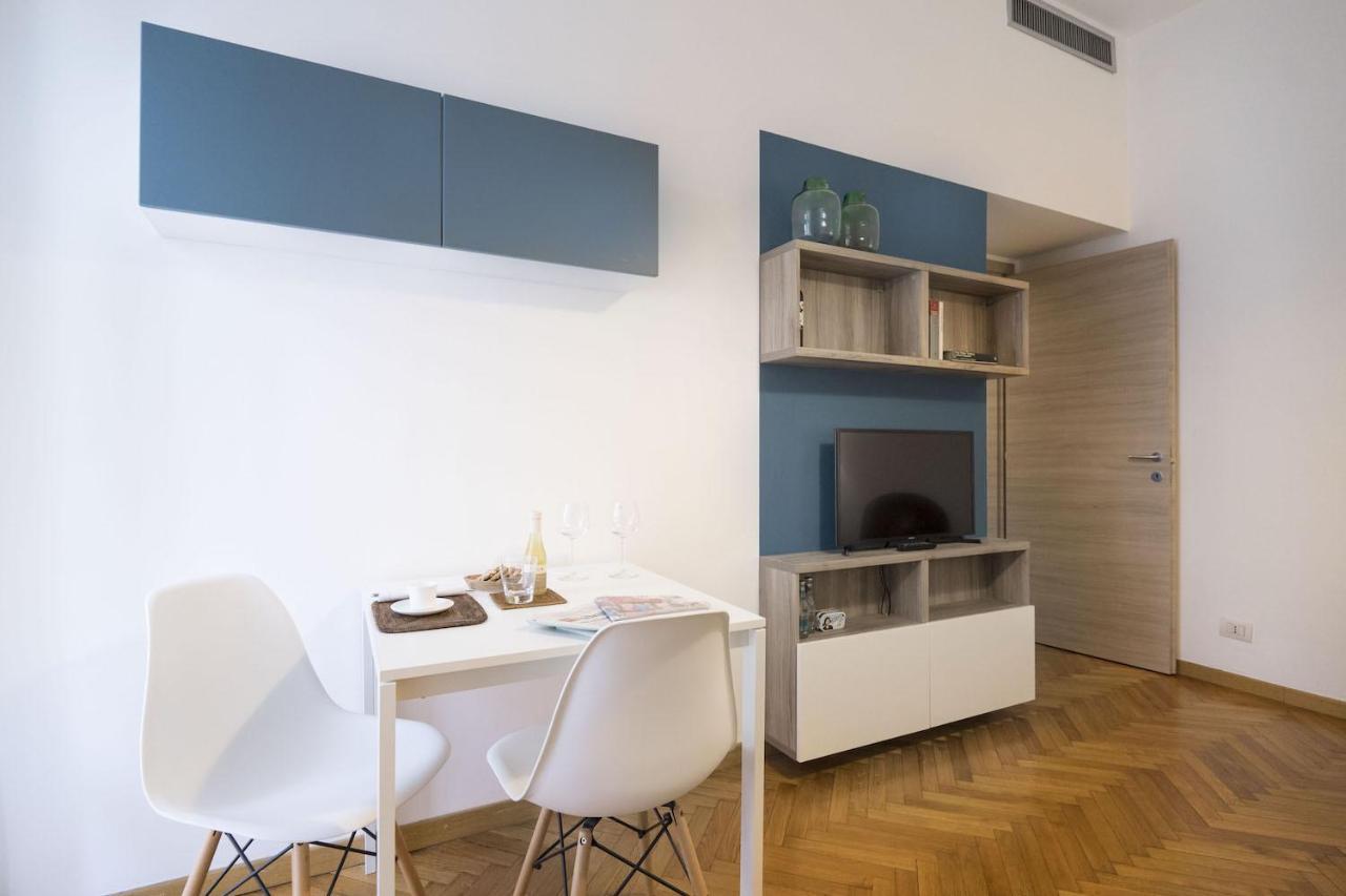 Contempora - Cavallotti 13 - B22 Milán
